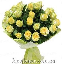 Букет з 19 жовтих троянд — Букети квітів купити з доставкою в KievFlower.  Артикул: 0623