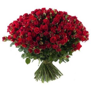 Букет из 51 красных кустовых роз — Kievflower - Доставка цветов