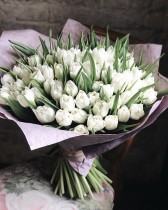 Белые тюльпаны -  поштучно