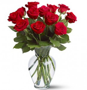 Букет з 11 червоних троянд "Моїй половинці" — Букети квітів купити з доставкою в KievFlower.  Артикул: 0642