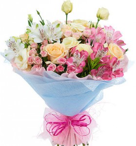 Bouquet of roses and alstromeries "Katyusha" — KievFlower - flowers to Kiev & Ukraine 