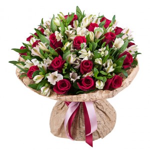 Букет "Дорогій Мамі!" — Троянди купити з доставкою в KievFlower. Артикул: 55560