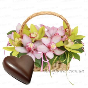 Корзинка с орхидеями + подарок! — Орхидеи заказать с доставкой в KievFlower.  Артикул: 55585