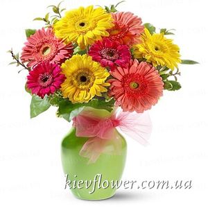 Букет гербер — Букети квітів купити з доставкою в KievFlower.  Артикул: 0595