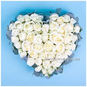 Серце "Освідчення в коханні" — Букети квітів купити з доставкою в KievFlower.  Артикул: 0817