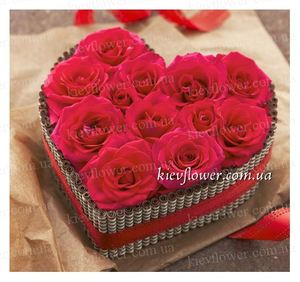 Сердце "Настоящая любовь" — Букеты цветов заказать с доставкой в KievFlower.  Артикул: 0818
