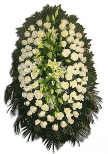 Траурний вінок з троянд та лілій — Траурна флористика купити з доставкою в KievFlower. Артикул: 1001 (1) (1)