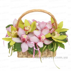 Кошик "Маленький рай" — Букети квітів купити з доставкою в KievFlower.  Артикул: 0685
