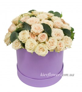 Шляпная коробка "Крем-Брюле" — Kievflower - Доставка цветов