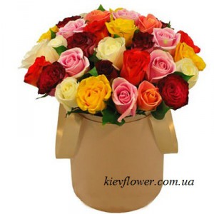 Радужная шляпная коробка  — Kievflower - Доставка цветов