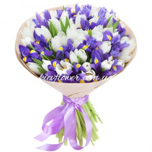 Букет ирисов и белых тюльпанов — Kievflower - Доставка цветов