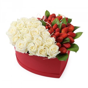 Heart "Strawberry Present" — KievFlower - flowers to Kiev & Ukraine 