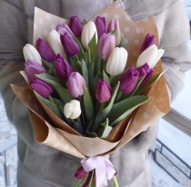 Bouquet "You're beautiful!" 35 tulips