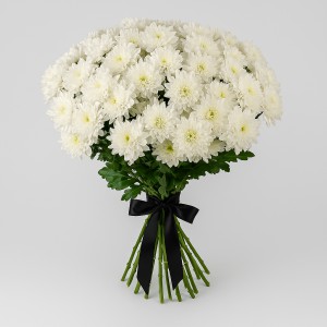 Траурний букет із 20 білих хризантем — Kievflower - Доставка квiтiв