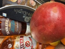 Whiskey-box and Fruits