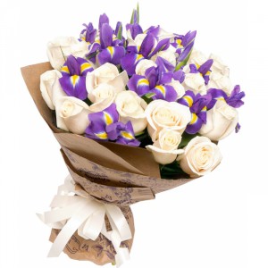 Букет з білих троянд і синіх ірисів для Мами — Kievflower - Доставка квiтiв