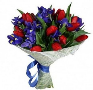 Мужской букет из ирисов и тюльпанов — Kievflower - Доставка цветов