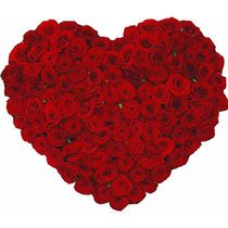 Сердце из роз - в День Влюбленных.