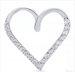 Silver heart pendant — buy with delivery in Kyiv | Gift for bouquet or gift basket